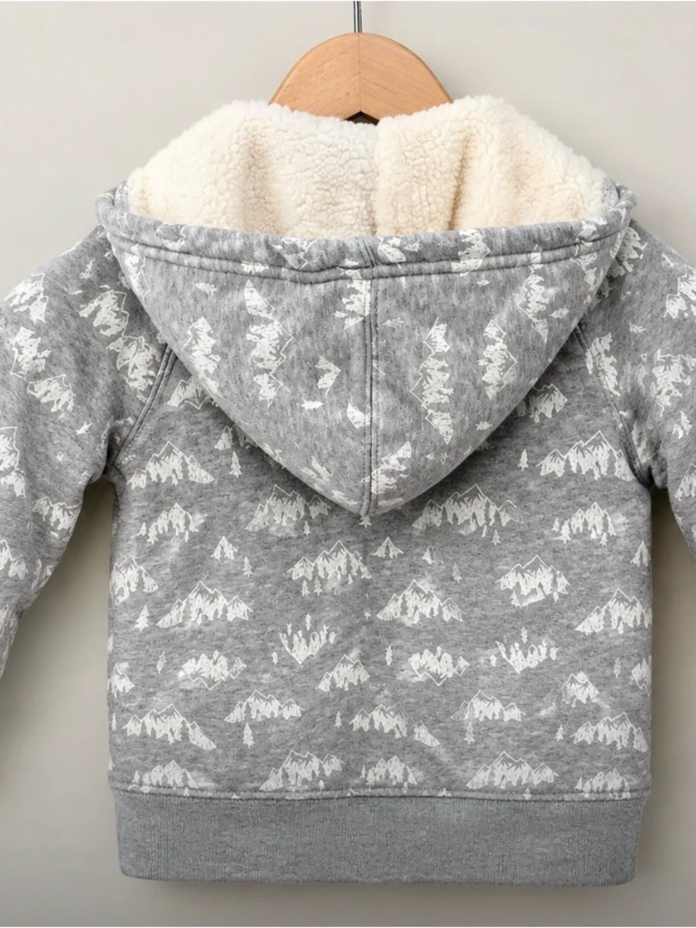 OshKosh Gray Polar Team Hooded Zip Sweatshirt with Sherpa Lining-NWOT Size 3T